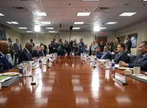 פגישת בכירים בארה”ב ועיראק על סיום המשימה נגד דאעש