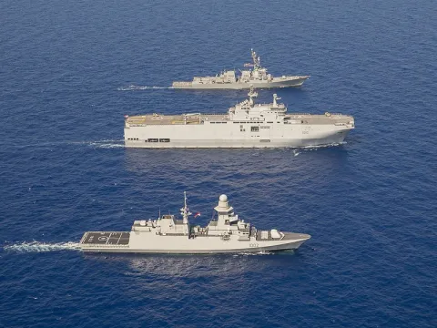 המרכז ללוחמת שטח ימית בצי האמריקאי: תהליך המודרניזציה והאתגרים של המאה ה-21
