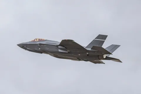 בעיות בייצור מנועי ה-F-35: כיצד ישפיע המחסור על כוח האוויר האמריקני?